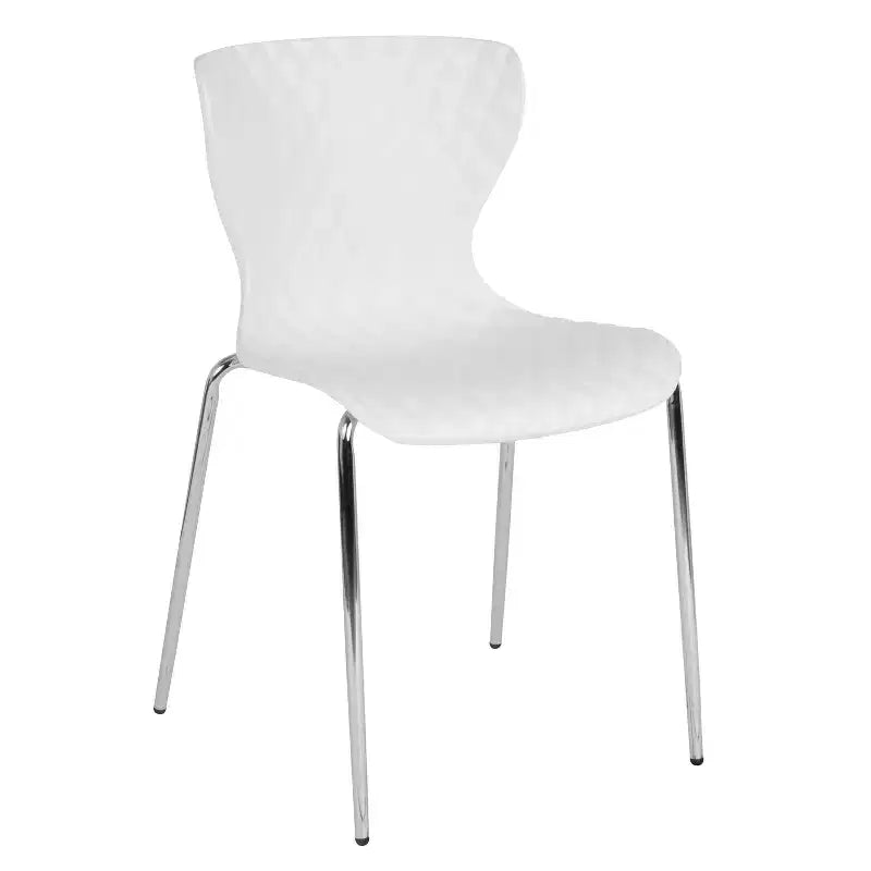 Lot de 4 chaises empilables Emma and Oliver en plastique au design contemporain