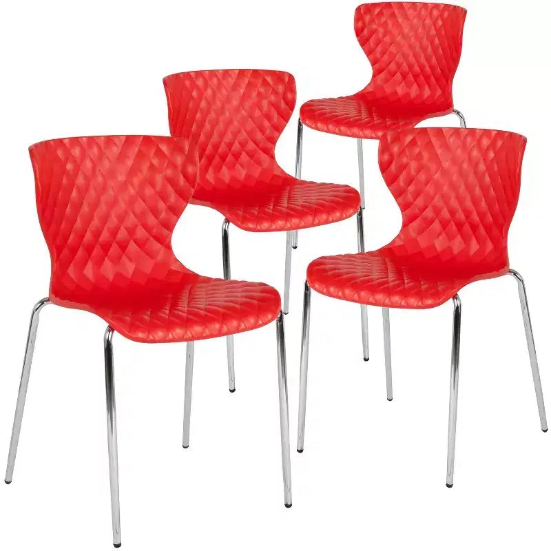 Lot de 4 chaises empilables Emma and Oliver en plastique au design contemporain