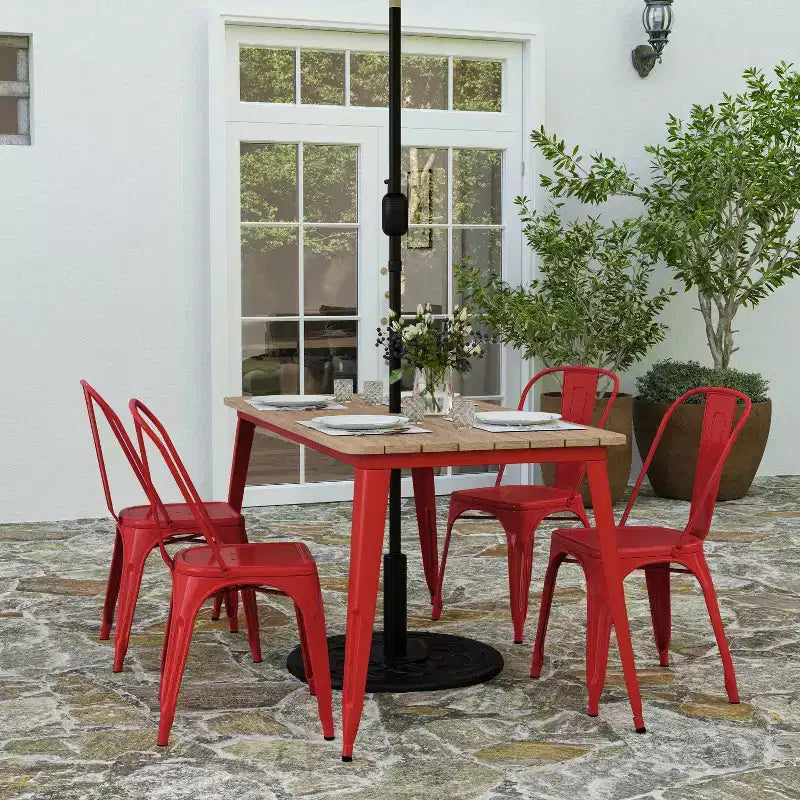 Table à manger d'intérieur/extérieur Merrick Lane avec trou pour parasol, plateau en polyrésine tout temps 30 x 60 et base en acier