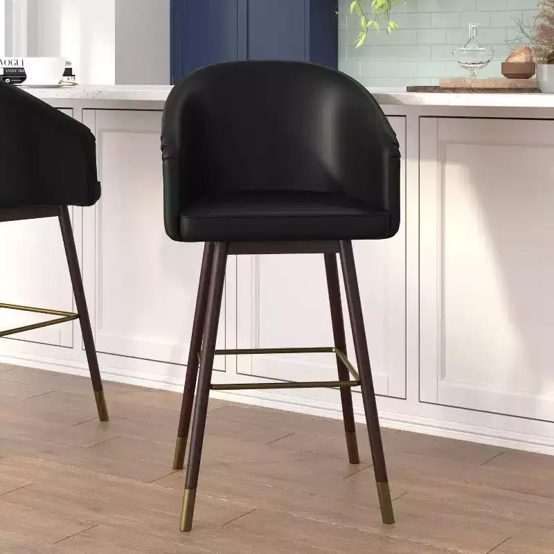 Tabouret de bar rembourré Emma et Oliver avec cadre en bois