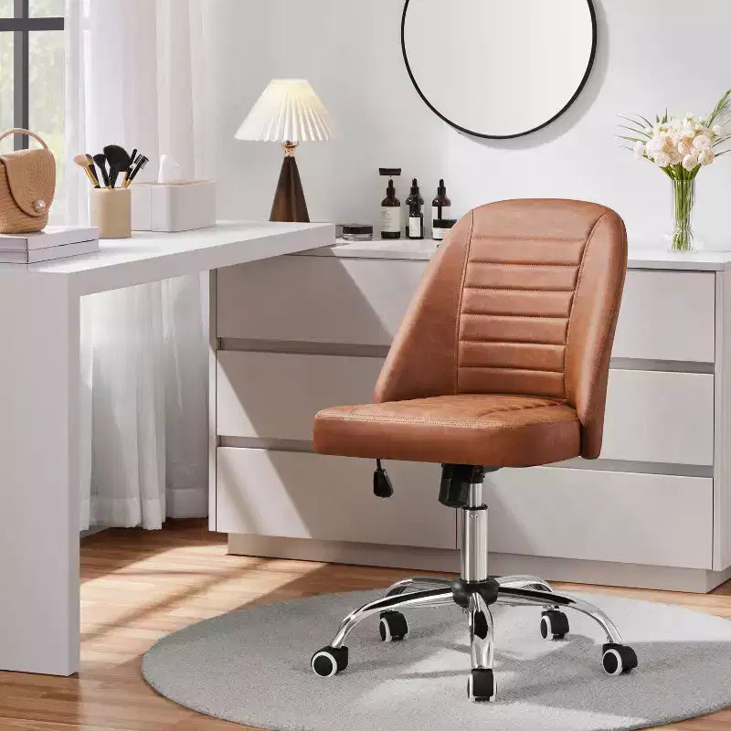 Chaise de bureau pivotante Yaheetech en similicuir à dossier mi-haut avec piètement en métal chromé