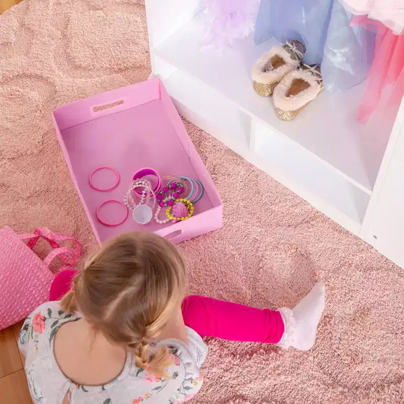 Coiffeuse pour enfants Guidecraft - Blanc : Organisateur de placard pour enfants, armoire à déguisements et portemanteau avec miroirs et bacs de rangement