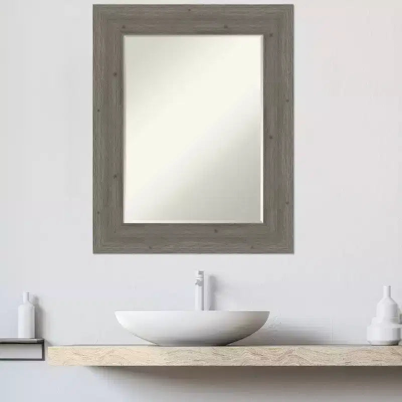 Miroir Mural de Salle de Bain Amanti Art en Bois à Biais Fin Gris Clôture 31 x 25 po
